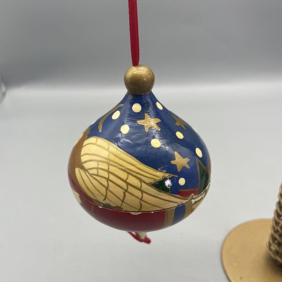 Wooden Nesting Ornament - Picture 3 of 6